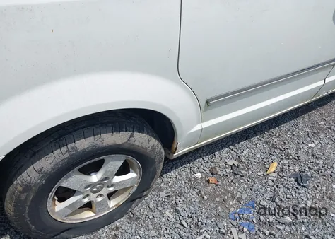 2008 Dodge Grand Caravan Sxt z USA, uszkodzony, nr VIN 2D8HN54X28R684092